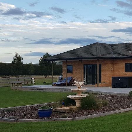 Bentleys Country Stay Hawarden Exterior foto