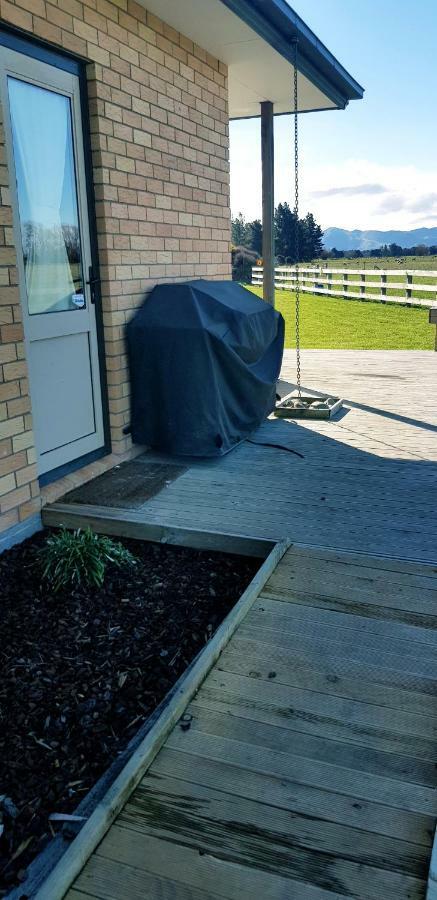 Bentleys Country Stay Hawarden Exterior foto